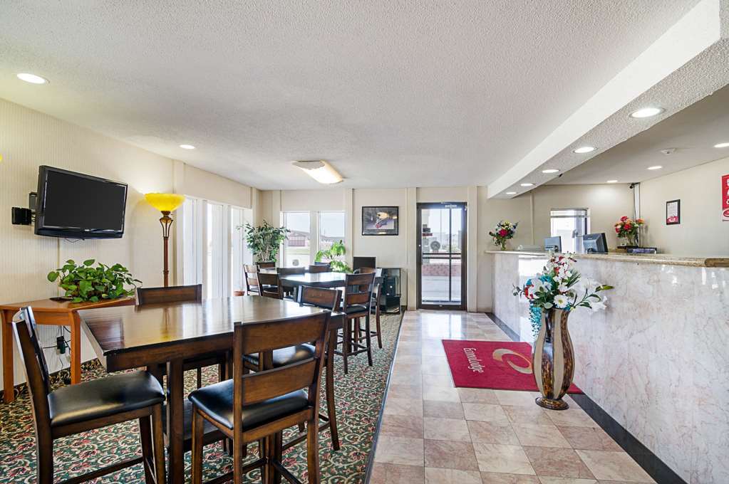 Econo Lodge Mcpherson Interno foto